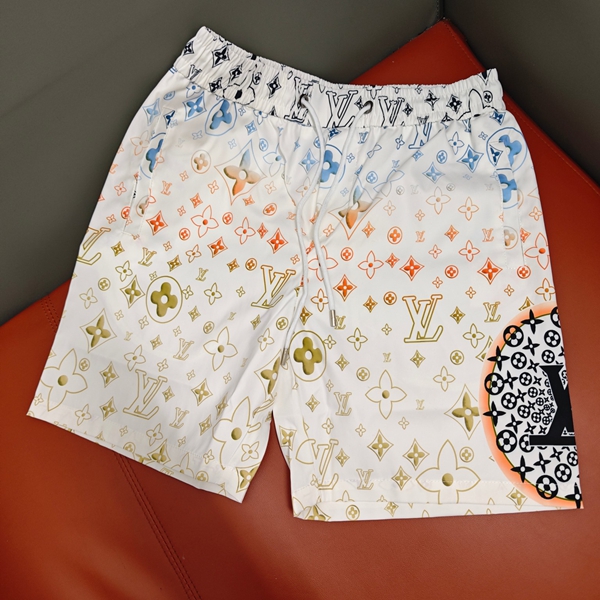 ブランドハーフパンツ正面デザイン